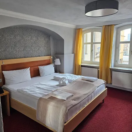 Goldene Rose Hotell